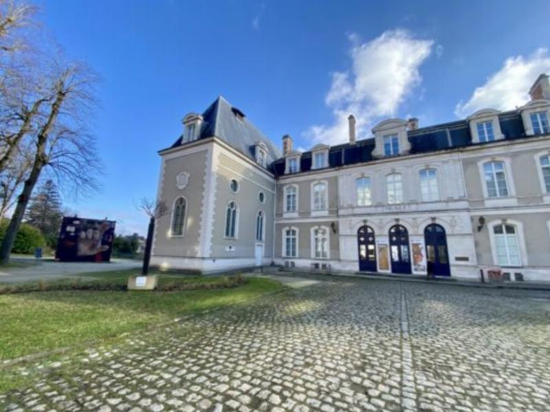 L’élégante architecture historique du Musée de Tessé au Mans